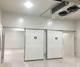 Commercial cold room